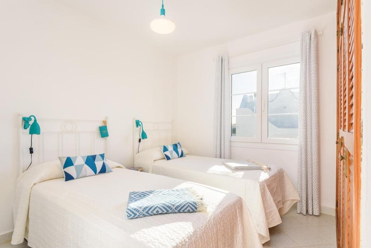 Brisa Marina Villa Cala'N Blanes  Bagian luar foto